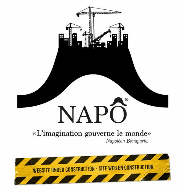 Site web de Napo.Art en cours de construction, avec une illustration de grues et de bâtiments émergeant d'une vague, surmontée de la citation 'L'imagination gouverne le monde' de Napoléon Bonaparte.